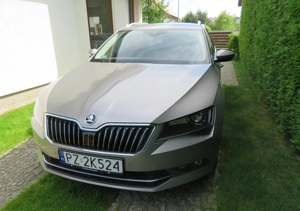 Skoda Superb cena 99900 przebieg: 102000, rok produkcji 2017 z Swarzędz małe 56